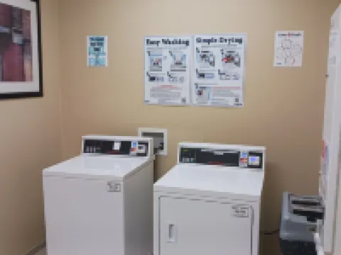 Red Roof Inn & Suites Midland Hotels in Midland