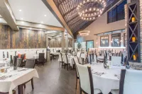 Ramada by Wyndham Cornwall Hotels in Cornwall