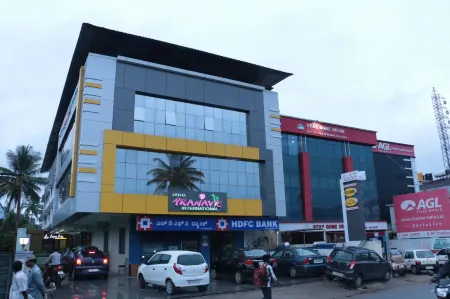 Hotel Pranav International