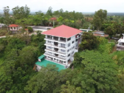 Stellar Potter's Ridge Hotels in Alfonso