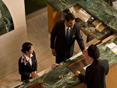 フロントデスク ホテルリマーニの写真