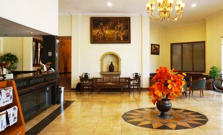 Candisari Hotel & Resto - Housity