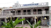 Hotel Vrindavan Hotels near Dwarkadheesh Temple