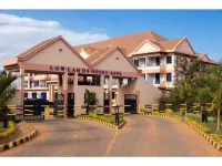 Lowlands Hotel & Spa Hotels near Kalewa Shopping Center