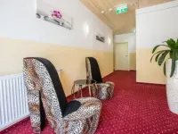 Gästehaus Krappinger/Pizzeria Mamma Mia Hotels in Gemeinde Steindorf am Ossiacher See