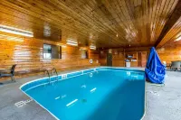 Comfort Inn & Suites Hays I-70 - Pools