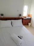 Guesthouse Berlian Batang Syariah Near Kampung Kalisalak Park Hotels near Penangkaran Lumba Lumba