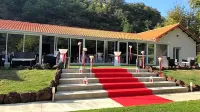 Domaine de la Palle Hotel a Les Ancizes-Comps