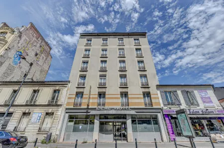 Hôtel Robespierre Ex Idéal hôtel Paris - Montreuil Отели рядом с достопримечательностью «Point de vue de la grande traverse - Parc Jean Moulin»