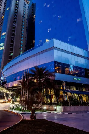 Corniche Hotel Sharjah Отели рядом с достопримечательностью «Шарджа Экспо Сентр»