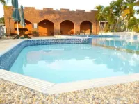 Castle Motor Lodge - Uima-altaat