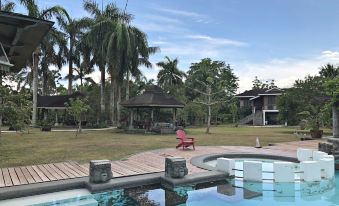 Overlooking Lagoon at Sitio de Amor - Housity