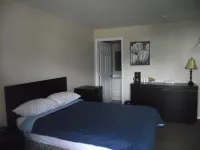 Stratford Motel Hotels in Whitehorse