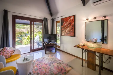 Wellesley Resort Fiji Отели в г. Навутулвью