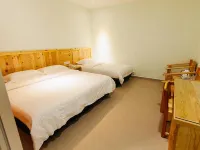 Semerah Garden Hotel Hotels near Kukup Fisherman Jetty (LKM)