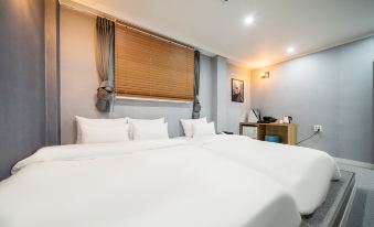Busan Beomildong Challenge Hotel