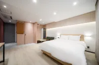 Brown Dot Gyeongju Terminal di Branch