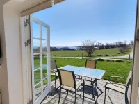 "Tinne" - 400m from the Sea