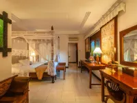 شاديوا ريزورت آند سبا، أوبود Hotels near استوديو يوغا بارن
