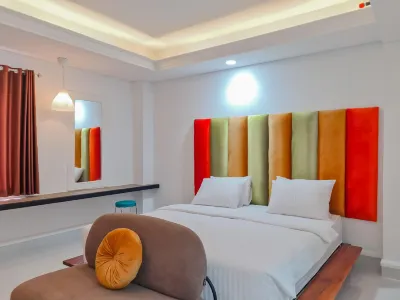 Sans Hotel Grand Sabaraya Cikampek Hotel dekat Toko LIE, "hasil keringat" Stasiun Cikampek