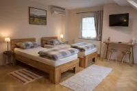 Bed & Breakfast Dvorec Hotels in Dobrna