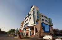Hotel Shri Ram Excellency Hotels near WISDOM LIBRARY