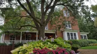 Round Barn Farm B & B Event Center Hotels in Red Wing