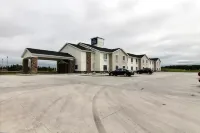 AmeriVu Inn and Suites - Crookston