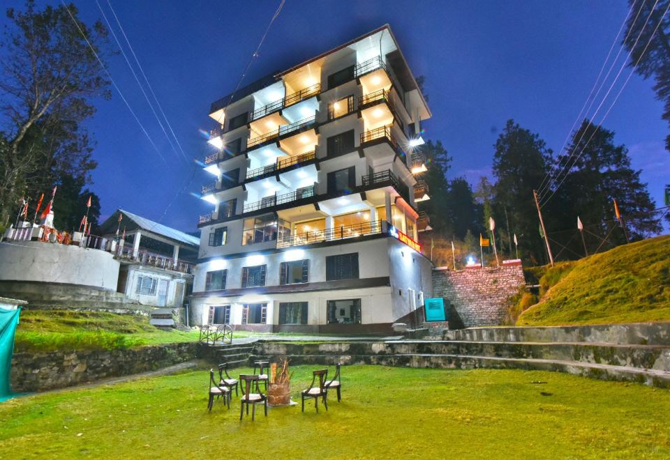 hotel overview picture