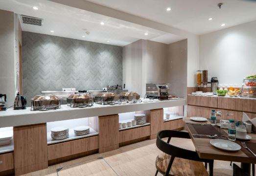 르 ROI 익스프레스 파하르간즈