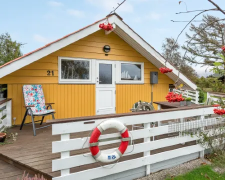 "Hjalmine" - 250m from the Sea Hotels in Assens