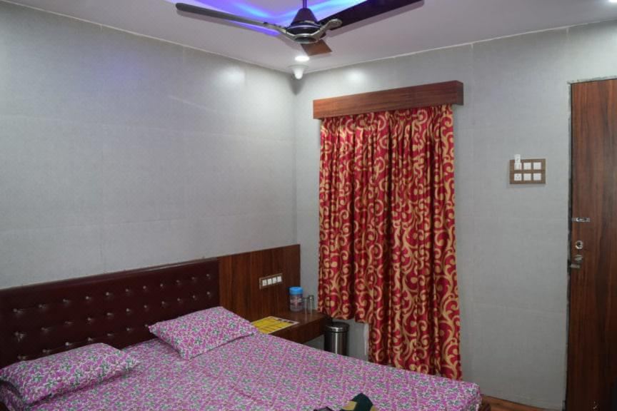 Green star lodging-Mumbai Updated 2023 Room Price-Reviews u0026 Deals | Trip.com