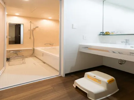 Comfort Suites Tokyo Bay