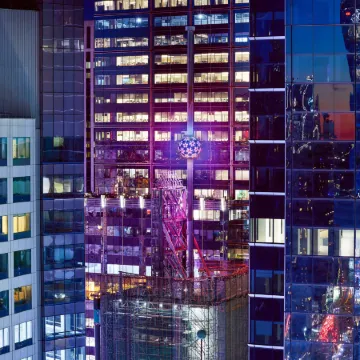 Hilton New York Times Square Отели рядом с достопримечательностью «Мидтаун»