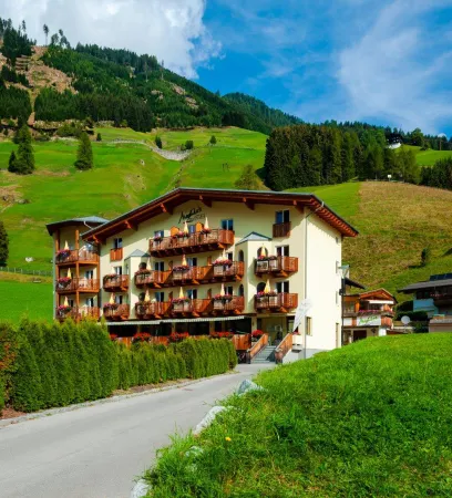 Macher's Landhotel Отели в г. Gemeinde Sankt Jakob in Defereggen