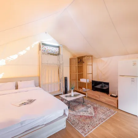 Cheongdo Shinnanda Aegyeon Glamping