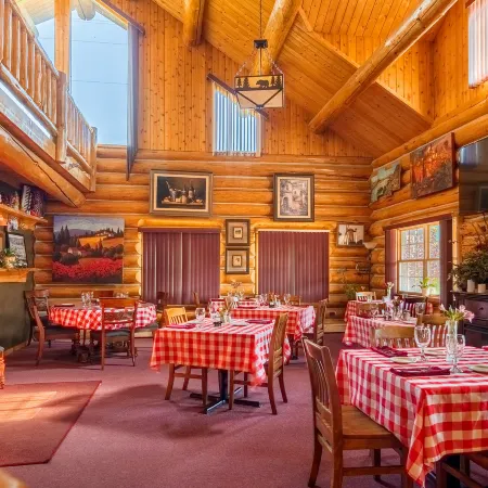 Dodge Peak Lodge