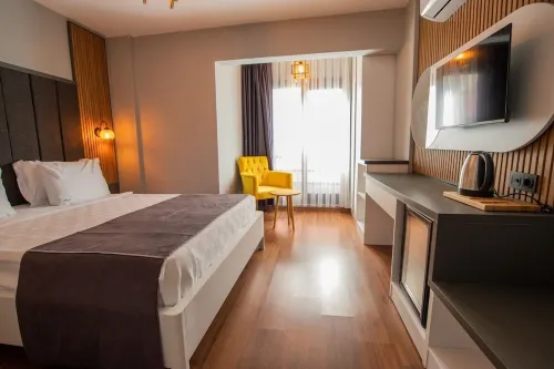 Rodis Hotel - 3-Star