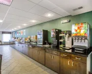 Comfort Suites - breakfast