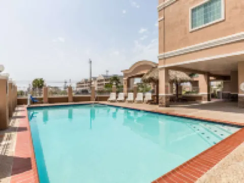 Baymont by Wyndham Galveston Hotels in Galveston