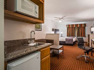 Best Western Inn  Suites