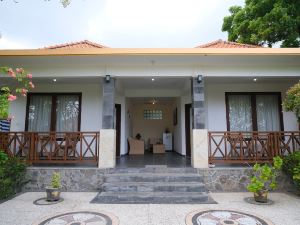 Retreat Villa Toraja Baturinggit