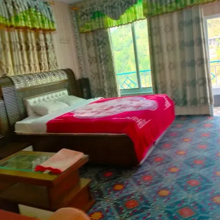 Dubai Hotel