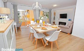 Albers Apartment