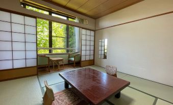 Izuajiro-Onsen Shoufuen