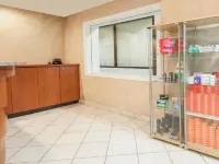 Super 8 by Wyndham Edmonton/West