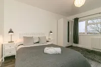 Denby Lodge - Bãi đậu xe