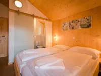 #39 Mit IR-Sauna Und Sprudelbad Innen - parking