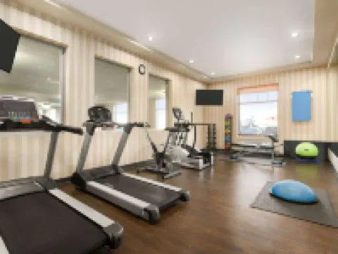 Days Inn & Suites by Wyndham Edmonton Airport Hotels in Leduc
