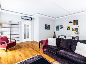 Chic Residence 5 Min to Bagdat Ave in Kadikoy